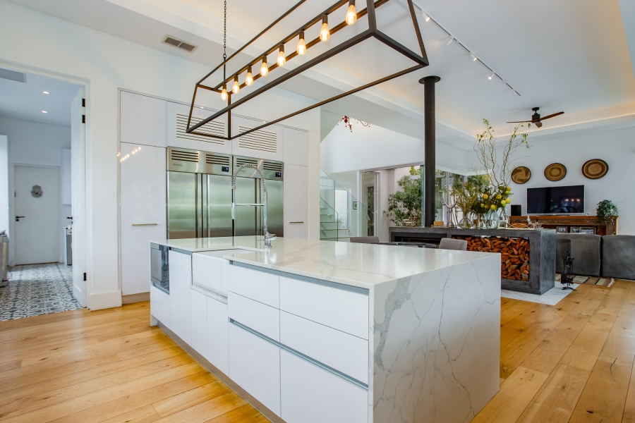 4 Bedroom Property for Sale in Val De Vie Estate Western Cape